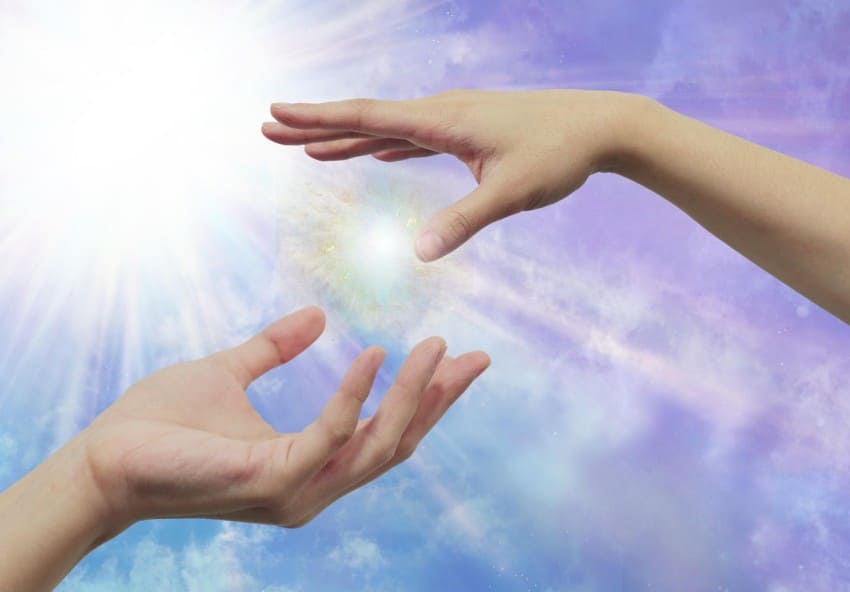 レイキ伝授で起きているエネルギーの流れ